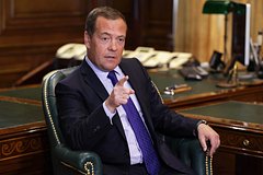 Медведев ответил на угрозу про удар НАТО по Крыму словами о гиперзвуковых ракетах