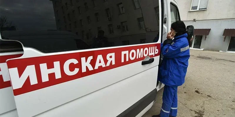 Пострадавшую при обстреле колонны беженцев девочку перевезут в Москву