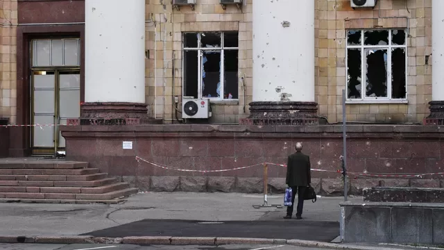 При обстреле Куйбышевского района Донецка, по предварительным данным, погибли 13 человек