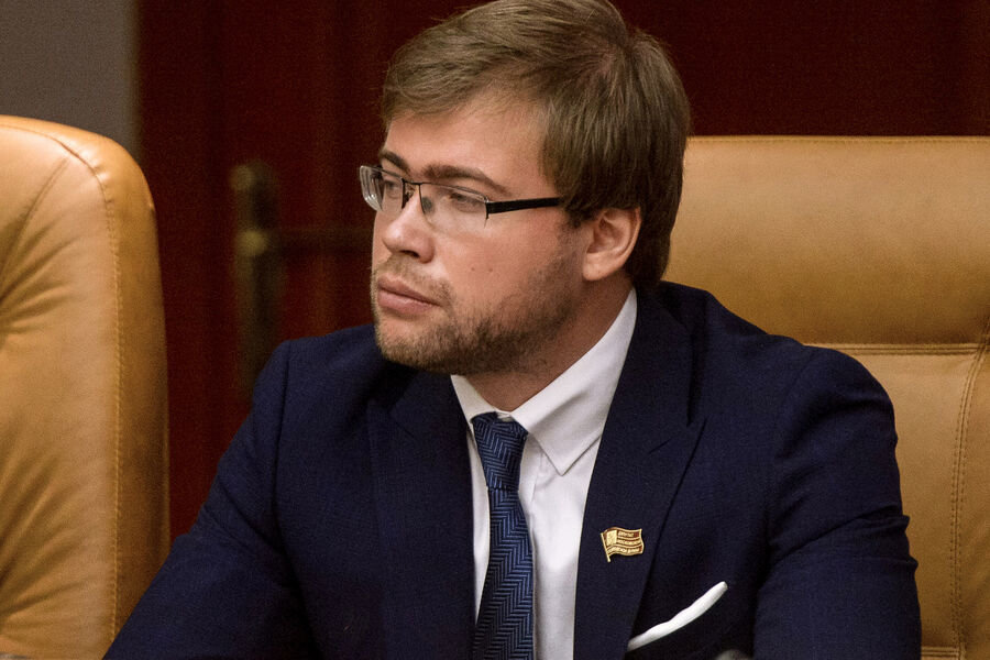 Внука Геннадия Зюганова задержали после неудачной оплаты бензина на АЗС