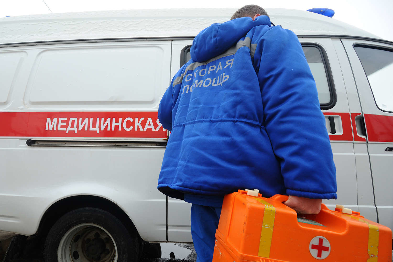 В Тюмени артистка огненного шоу случайно загорелась во время выступления