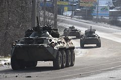 БТР с российскими пограничниками подорвался на мине в Курской области