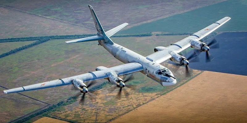 Самолеты Ту-22 и Ту-95 ВКС России нанесли удары по территории Украины