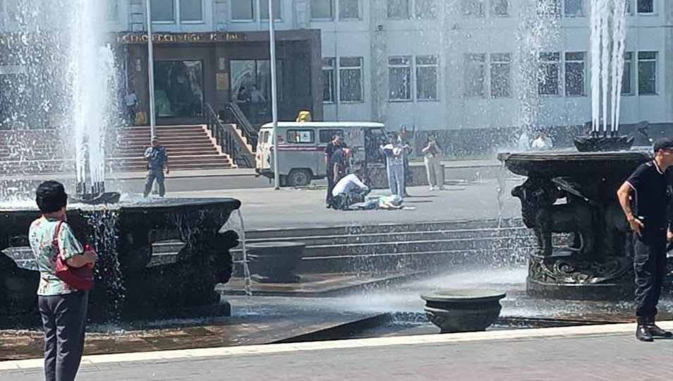 Убитая в Кызыле девушка проходила стажировку у сенатора